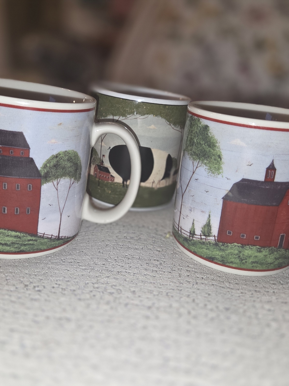 Rustic Red Barn Ceramic Mug - Farmhouse Design